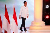 Jokowi Sebut Menghentikan Impor Butuh Waktu Panjang