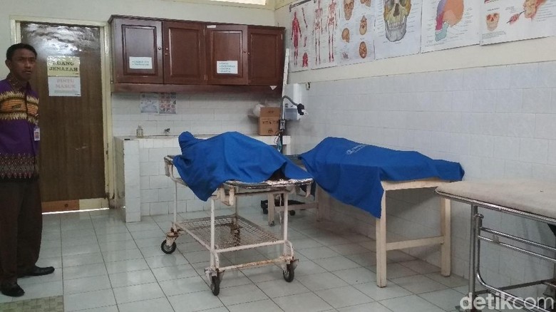 Suami di Blitar Bunuh Istri dan Anak Usai Salat Isya Berjamaah Suami di Blitar Bunuh Istri dan Anak Usai Salat Isya Berjamaah