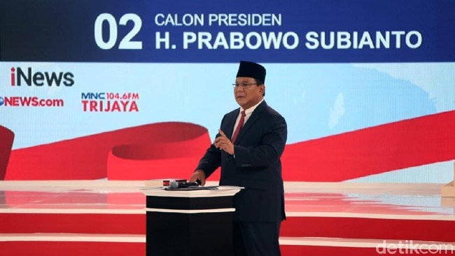 Prabowo Sebut Pembangunan Infrastruktur Grasa Grusu, Jokowi Membantah