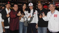 Nobar tersebut sekaligus merangkul suara pemilih yang masih ragu (swing voters) untuk tidak golput dalam pilpres 2019. Foto: dok. Kita Satu
