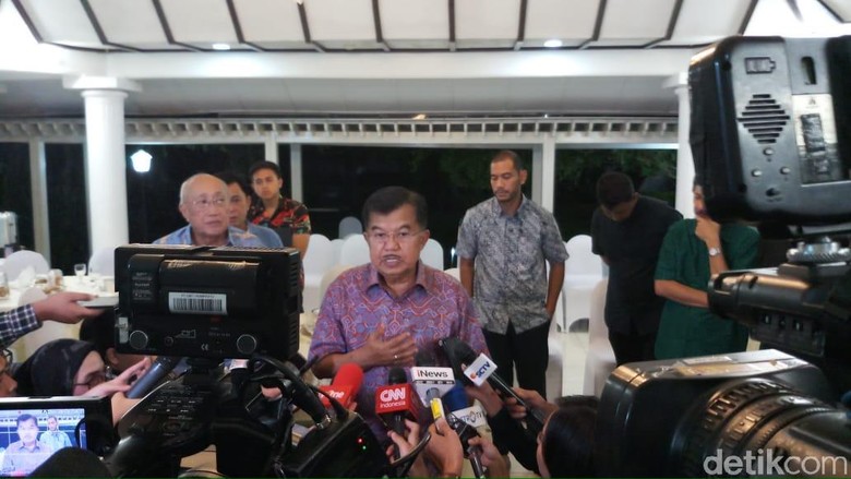 JK Soal Debat Kedua: Jokowi Lebih Baik Dibanding Prabowo JK Soal Debat Kedua: Jokowi Lebih Baik Dibanding Prabowo