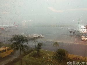Hujan Lebat, Bandara Adi Soemarmo Ditutup