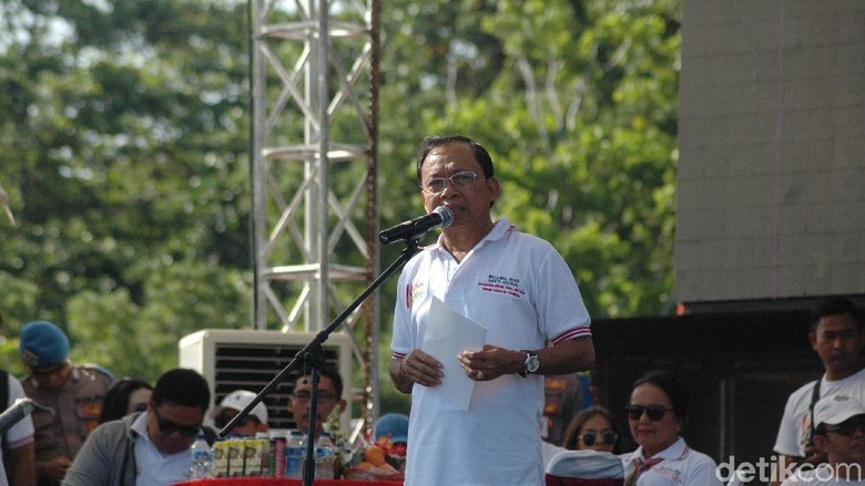 Ajak Milenial Pilih Jokowi di Acara Polda Bali, Koster Kampanye? Ajak Milenial Pilih Jokowi di Acara Polda Bali, Koster Kampanye?