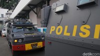 Polri juga menyiapkan tim escape hingga tim sterilisasi lokasi. Menurutnya, lokasi debat akan dilakukan sterilisasi sebanyak 2 kali. Hal itu untuk memastikan lokasi debat benar-benar aman. Rifkianto Nugroho/detikcom.