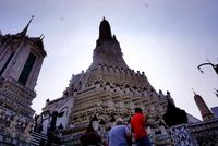 Jalan-jalan ke Bangkok.