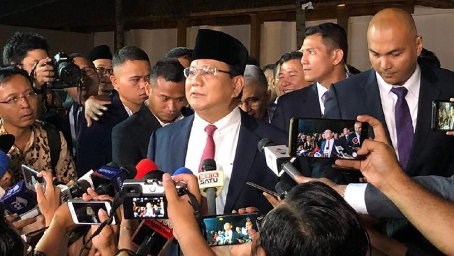 Prabowo Genjot Sawit Jadi Bensin, Jokowi Menuju B100