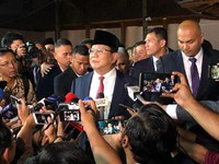 Prabowo Genjot Sawit Jadi Bensin, Jokowi Menuju B100