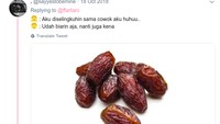 Coba tebak maksud buah kurma dalam percakapan ini apa? Ya, karma! hihi Foto: Twitter @sayyestobemine