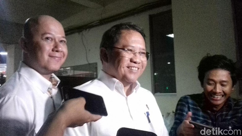 Rudiantara Dicecar 30 Pertanyaan oleh Bawaslu soal Yang Gaji Kamu Siapa? Rudiantara Dicecar 30 Pertanyaan oleh Bawaslu soal Yang Gaji Kamu Siapa?
