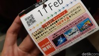 Saat masuk ke museum ini, wisatawan akan diberikan kartu identitas buatan layaknya pegawai JAL. Di tiap kartu terdapat barcode yang berfungsi sebagai tiket masuk. (Bonauli/detikTravel)