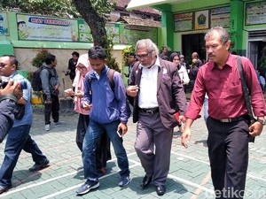 Komnas Anak Serahkan Petunjuk Baru Kasus Guru Cabul ke Polisi