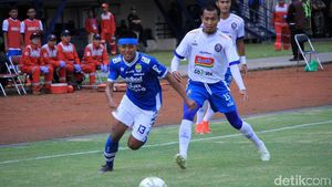Maung Bandung dan Singo Edan Sama Kuat
