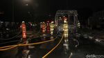 TransJakarta yang Terbakar Mulai Dievakuasi