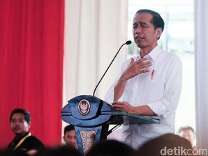 Neraca Dagang RI Masih Tekor, Jokowi: Bodoh Banget Kita