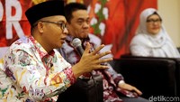 Dalam diskusi tersebut, Achmad Baidowi menyebut media massa memiliki peran penting untuk menginformasikan berita pemilu serentak yang baru pertama kali diadakan di Indonesia.