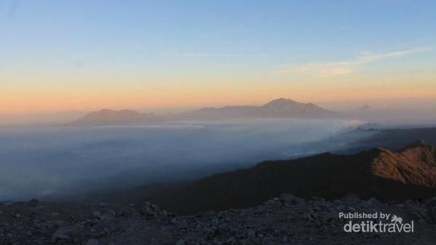 Puncak Gunung Semeru Puncak Gunung Semeru.
