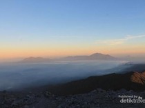 Mitos-mitos Gunung Semeru yang Masih Dipercaya