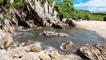 Pantai Aneh Tanpa Pemandangan Laut