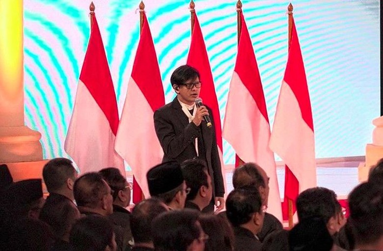 Armand Maulana Keluarkan Single Satu Kosong Satu Jelang Pemilu Armand Maulana Keluarkan Single Satu Kosong Satu Jelang Pemilu
