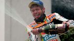 Ultah ke-40, Ini Foto-foto Jadul Valentino Rossi