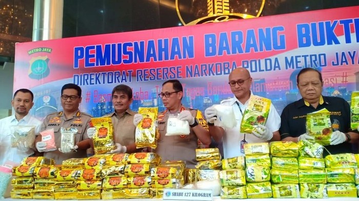 Polda Metro Jaya Musnahkan Sabu Seberat 127 Kg