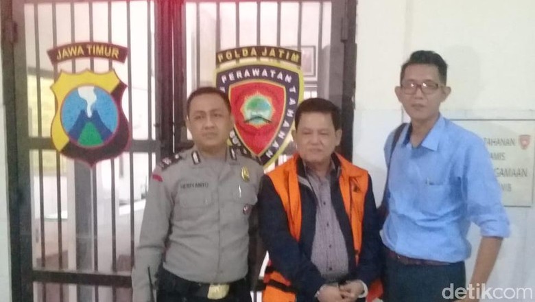 Wali Kota Pasuruan Dipindah KPK ke Rutan di Surabaya Wali Kota Pasuruan Dipindah KPK ke Rutan di Surabaya