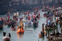 Venesia yang kerap dipadati turis (Reuters)