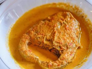 Makan Siang Nikmat dengan Gulai Ikan Minang di 5 Restoran Ini