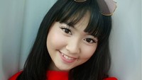 Lebby Wilayati mulai memasuki dunia hiburan dan memperkenalkan diri sebagai penyanyi dangdut. Gadis berparas manis ini adalah keponakan Dewi Persik. Foto: instagram @lebbywilayati