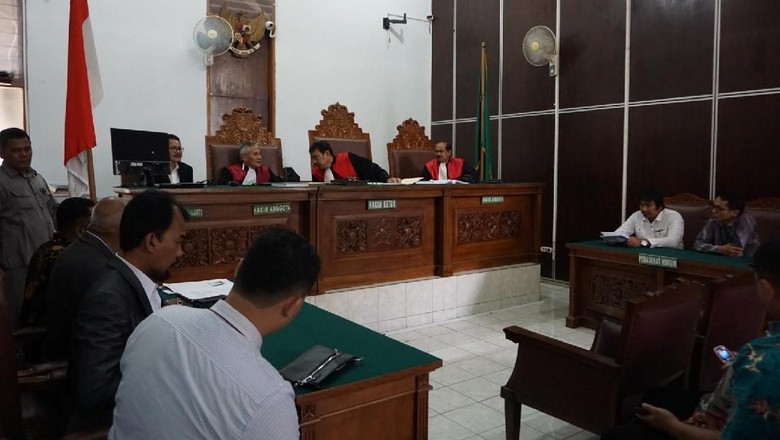 Sidang Gugatan Prabowo soal Selang Cuci Darah RSCM Ditunda Sidang Gugatan Prabowo soal Selang Cuci Darah RSCM Ditunda