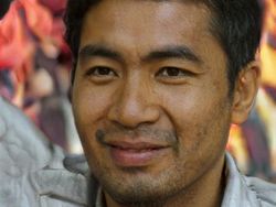 Hii... Wajah Orang-orang yang Tidak Pernah Ada