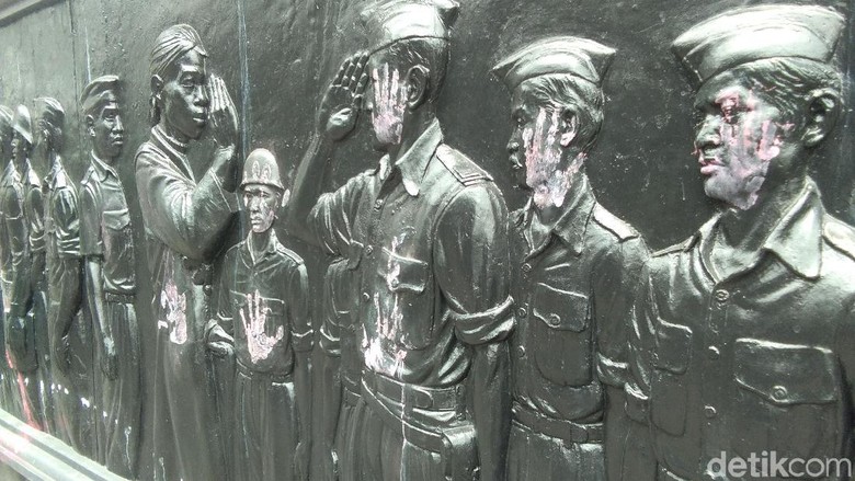 Janji Polisi Usut Vandalisme di Monumen Serangan Umum 1 Maret Yogya Janji Polisi Usut Vandalisme di Monumen Serangan Umum 1 Maret Yogya