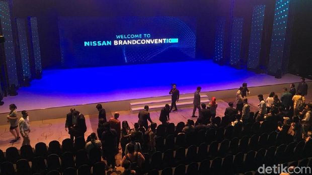 Live Report: Peluncuran Nissan Livina 'Rasa Xpander' dan Serena