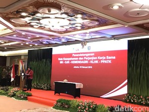 OJK Gandeng PPATK Pelototi TPPU dan Pendanaan Terorisme
