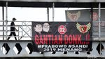 Jokowi-Prabowo Saling Balas Lewat Spanduk