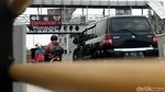 Jokowi-Prabowo Saling Balas Lewat Spanduk