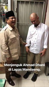 Prabowo Jenguk Ahmad Dhani di Rutan Medaeng