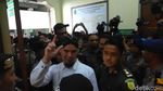 Eksepsi Ditolak, Dhani Tetap Salam Dua Jari