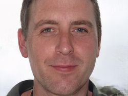 Hii... Wajah Orang-orang yang Tidak Pernah Ada