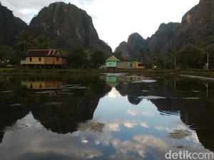 Taman Hutan Batu Indonesia Ini Sama Eloknya dengan yang di China