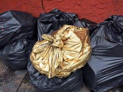 Chelsea Disingkirkan MU, Sarri Ditanduk Zidane