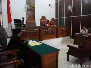 Ajukan Praperadilan, MAKI Dugaan Korupsi Kondensat Segera Disidang