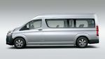 Penampakan Mobil Travel Toyota Hiace yang Tak Pesek Lagi