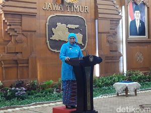 Khofifah Minta Arumi Gandeng Generasi Milenial Cegah Stunting