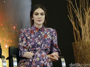 Jawaban Luna Maya Ditanya Kapan Putus dari Reino Barack