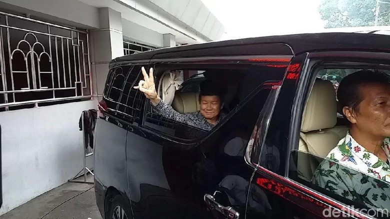 Besuk Dhani di Medaeng, Hashim: Ahmad Dhani Tidak Bersalah Besuk Dhani di Medaeng, Hashim: Ahmad Dhani Tidak Bersalah