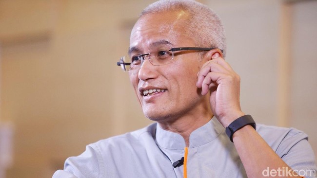 Lika-liku Nasib Pos Indonesia Berkelit dari Kematian