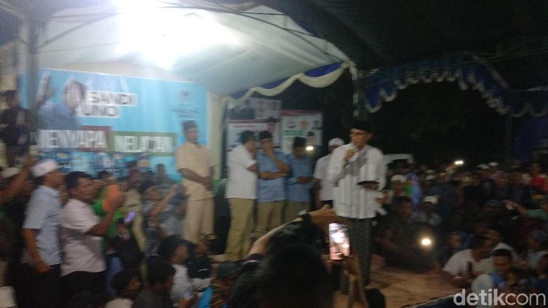 Janji Sandi Pada Nelayan Probolinggo, Genjot Harga Ikan Janji Sandi Pada Nelayan Probolinggo, Genjot Harga Ikan