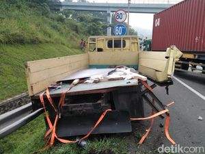 Lima Kendaraan Tabrakan Beruntun di Tol Purbaleunyi, 3 Orang Luka