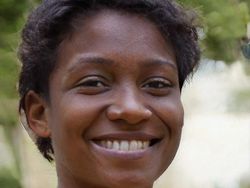 Hii... Wajah Orang-orang yang Tidak Pernah Ada